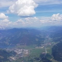 Flugwegposition um 12:39:22: Aufgenommen in der Nähe von Gemeinde Piesendorf, 5721 Piesendorf, Österreich in 2279 Meter